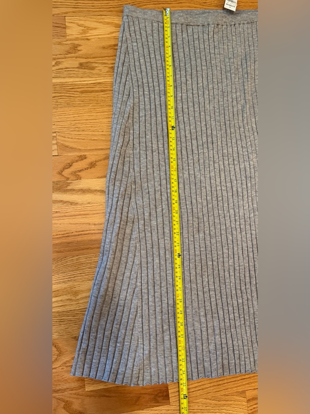 Express Gray Ribbed Knit Maxi Sweater Skirt Women’s Large NWT Stretch A-Line - Picture 9 of 10